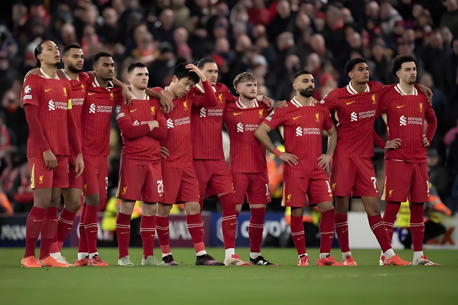 联赛战绩反映出球队的实力，关键阵容表现引人瞩目的简单介绍