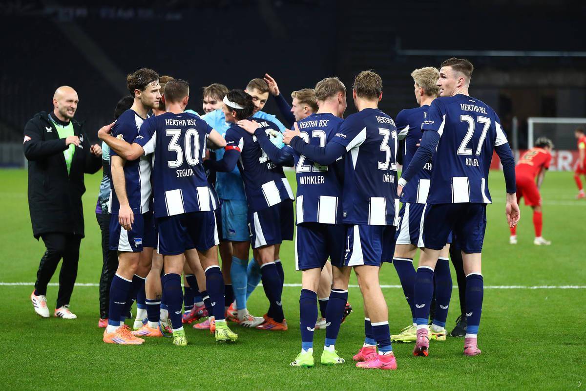 纽卡斯尔客场击败晋级四强