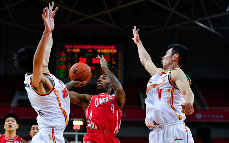 九游娱乐-关于公鹿两大核心砍分，轻取对手的信息