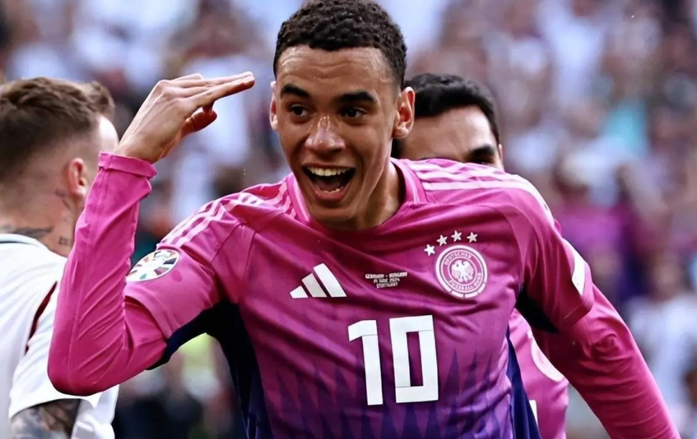 关于桑德兰取得关键胜利，士气大涨的信息