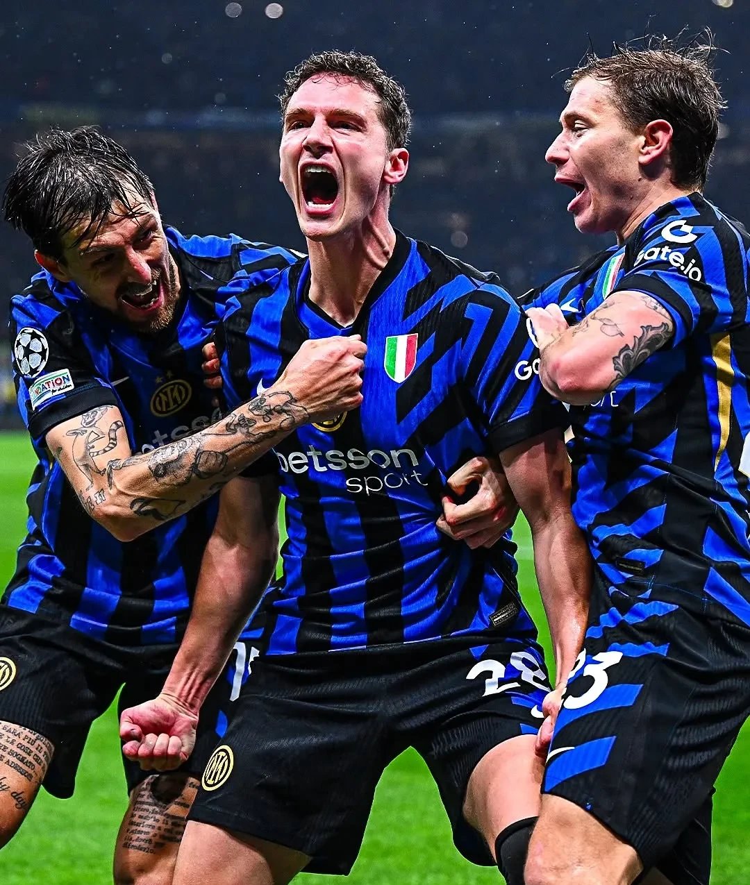 拜仁慕尼黑与皇马交锋，胜负难料的简单介绍