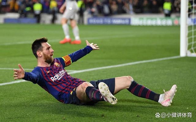 九游网站-足球巨星实力出众，成为赛场焦点